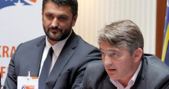 DF i GS se udružuju u koaliciju Narodni front - Željko Komšić: 'BiH prijeti raspad, izbori će odrediti sudbinu naše zemlje'