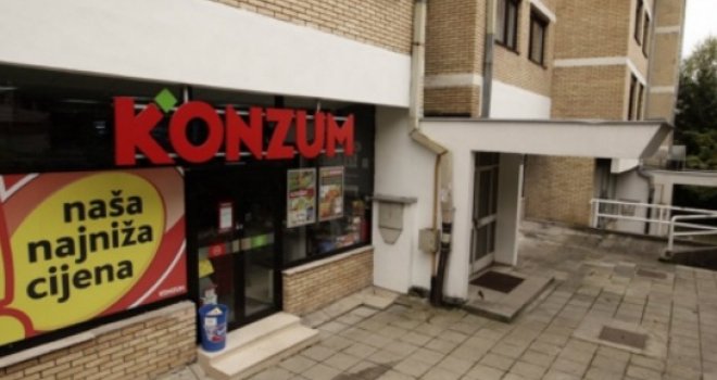 Opljačkan Konzum u naselju Breka: Zaprijetio nožem pa pobjegao, Hitna pružala pomoć šokiranoj radnici...