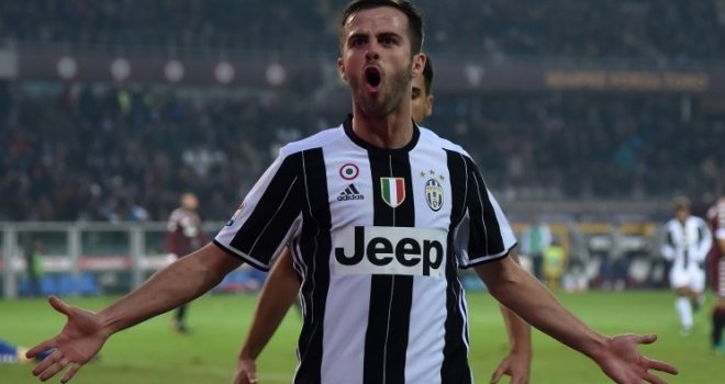 Miralem Pjanić završio na sudu u Rimu zbog zlostavljanja bivše djevojke!