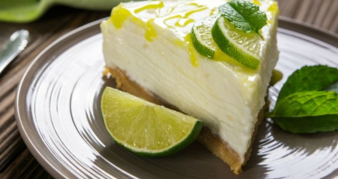 Bez pećnice, bez muke! Cheesecake s limunom koji tako paše na +35 stepeni