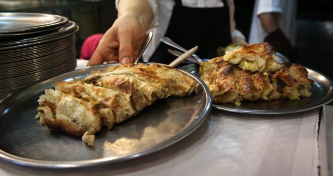 Tradicija bureka: Šest stoljeća neizostavan na bosanskim soframa