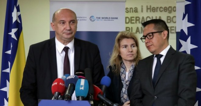 Kormilo vođenja Vlade Federacije BiH preuzima Vesko Drljača iz SBB-a?!