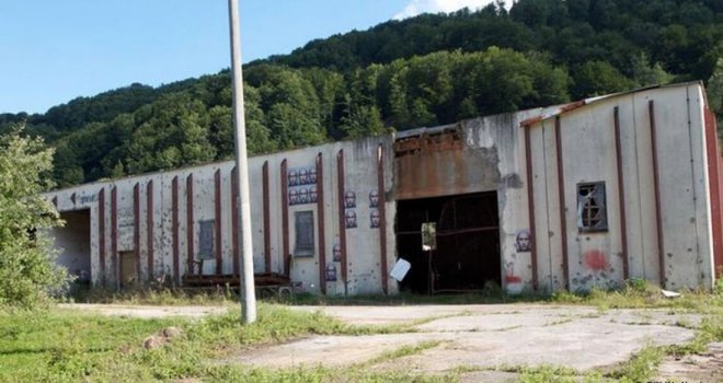 Opet odgođeno suđenje osmorki: Priznao zločine nad Srebreničanima, pa se pokušao ubiti prerezavši vene