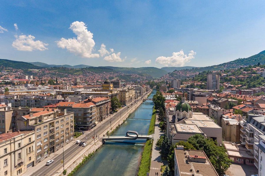 sarajevo-miljacka-panorama