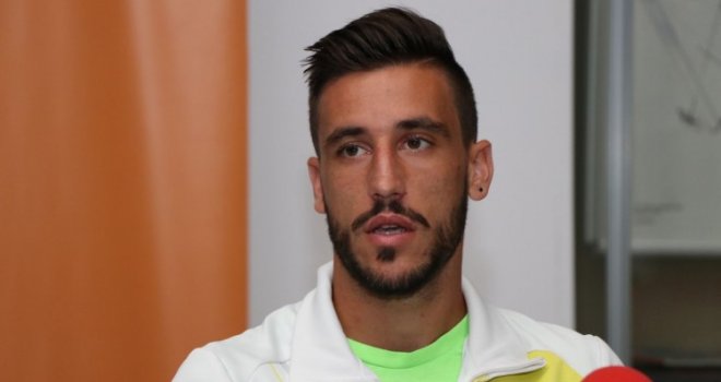 Džumhur savladao Marterera i izborio drugo kolo Wimbledona, danas igra i Bašić