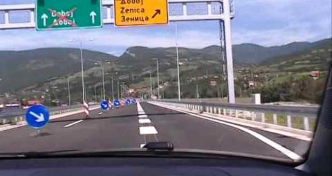 Autoceste FBiH imaju više uposlenika od zemalja EU s izgrađenim autoputevima: Zapošljavaju i na blagajnama, iako ne rade!