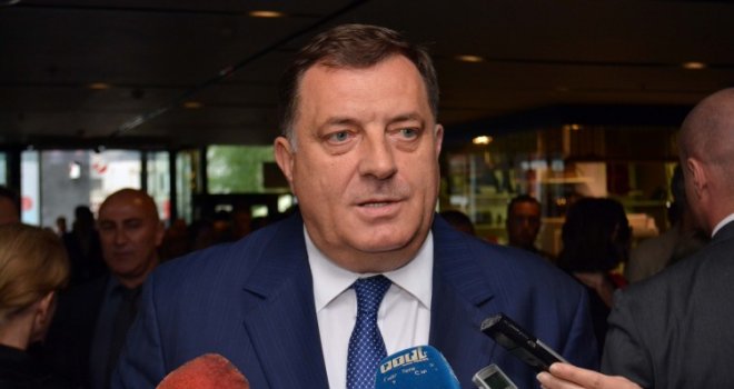 Dodik: Zalagat ću se za očuvanje mira i vidljiv ekonomski napredak