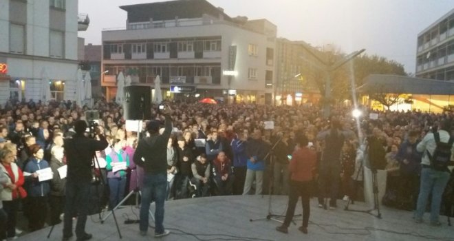 Bišćani dali rok za rješavanje krize ili kreću u blokadu: Ne može grad biti geto, i da strahujemo u šetnji!