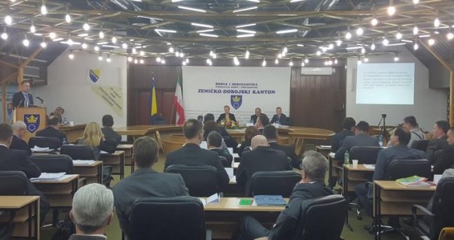 SDP, DF i Naša stranka usaglasili zajednički nastup u ZDK: 'Spremni smo napraviti drugačiju političku matricu'