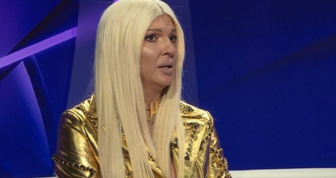 Jelena Karleuša se oglasila o spornim fotografijama: 'Neke su ukradene iz mog telefona, pa...'