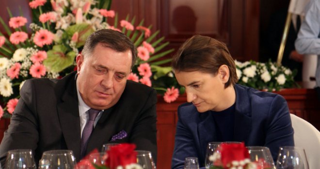 Ana Brnabić i ministri na proslavi 'Dana RS' u Banjaluci: 'Obaveza nam je da gradimo bolju RS'