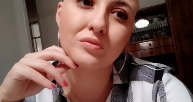 Nikolina (26) ima rak dojke: Doktor mi govori 'idemo na sto', sve se zaledilo u meni... Sebe sam sahranila...