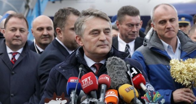 Komšić: Neka Plamen mira bude znak da smo sposobni za velike stvari