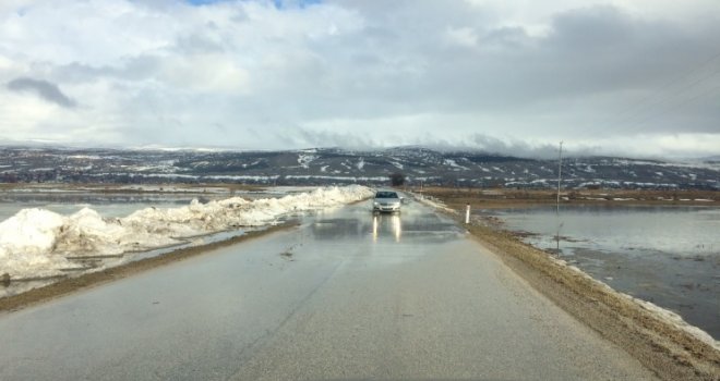 Poplave i u Tomislavgradu: Voda u podrumima, garažama i na cestama