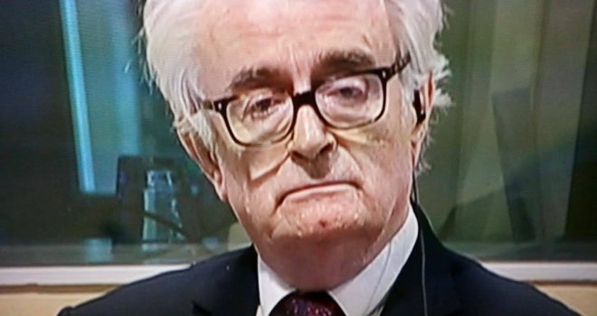 Radovan Karadžić se slomio u britanskoj ćeliji, napravio cirkus zbog laptopa: 'Ne date mi da pričam srpski!'