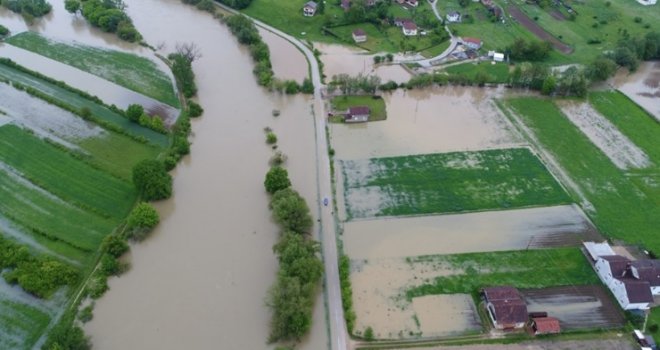 Snimci iz zraka: Pogledajte kako izgleda Sanski Most pod vodom