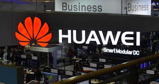 Huawei tone u gubitke: Prihodi pali skoro za trećinu... Sve manja potražnja za pametnim telefonima