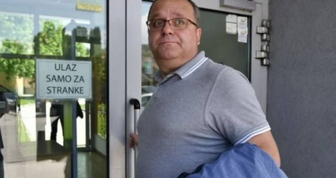 Izvinio se Tegeltiji: Inspektor Pandža tvrdi da je novac uzeo za sebe