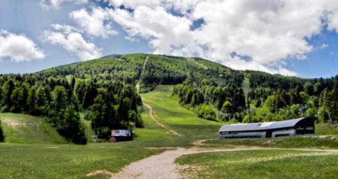 Kada će nas ogrijati sunce: Prvi dan ljeta na Bjelašnici izmjerena samo 4 stepena