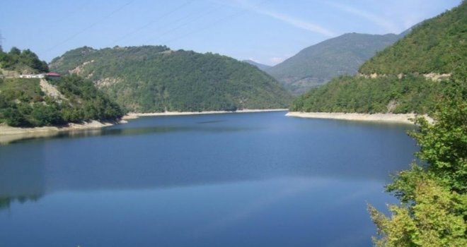 Bosanski Bali: Naše jezero porede sa egzotičnim ostrvom, turiste privlači svojom ljepotom, ali i niskim cijenama