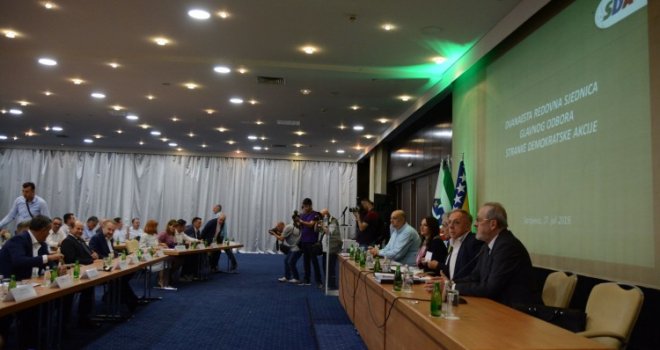 Spreman novi Statut: I SDA uvodi promjene unutar stranke... Evo šta je sve danas usvojio Glavni odbor 