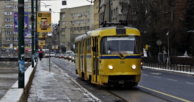 Šta se dešava sa tramvajskim saobraćajem u Sarajevu, zašto je preusmjeren na relaciju Čengić Vila – Baščaršija? 