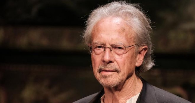 Austrijski mediji otkrili: Peter Handke ima srpski pasoš, uopšte nije Austrijanac?!