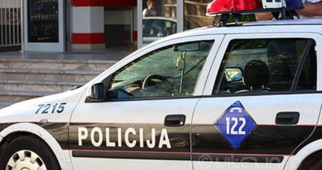 Teška saobraćajna nesreća kod Jajca: Jedna osoba poginula, dvije teže povrijeđene