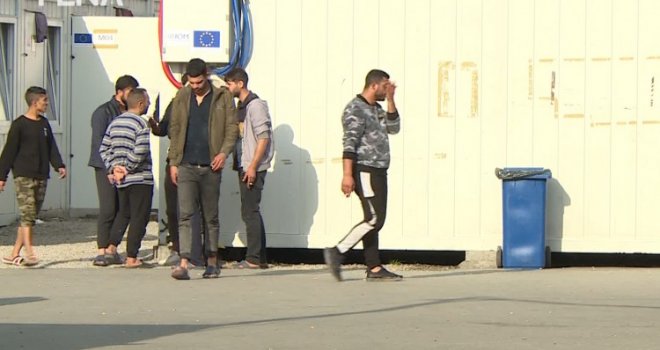 Hepatitis, tuberkuloza, spolne bolesti među migrantima u Velikoj Kladuši