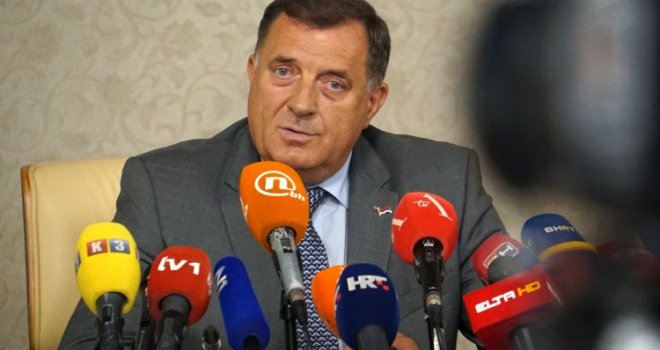 Dodik i dalje ne pokazuje misteriozni dokument, ali uvjerava: 'RS je i dalje protiv članstva u NATO-u'