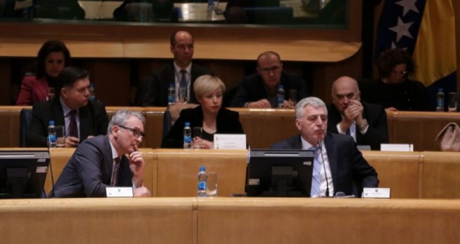 Nisu prihvaćeni principi Prijedloga zakona o prestanku mandata VSTVBiH