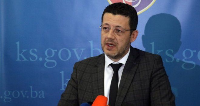 Čampara traži nabavku kamera koje će policajci nositi na uniformi: Za korupciju je potrebno dvoje