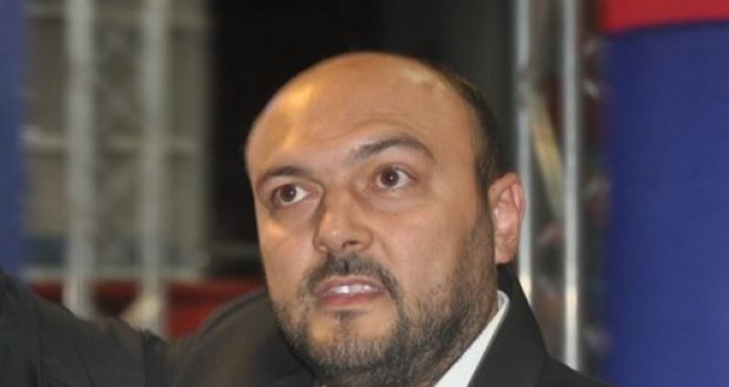 SDS i PDP pokreću inicijativu za smjenu zamjenika ministra Siniše Ilića, Pandurević: Takvo bahaćenje i ruganje narodu je za sankcije 