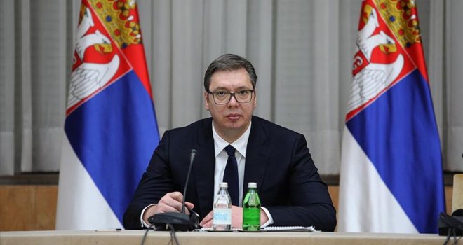 Ima li kraja Vučićevom idiotizmu? U Novom Pazaru nema policijskog časa - vrijede li životi Beograđana više?