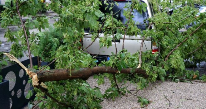 Upaljen narandžasti meteoalarm: Stiže nova oluja