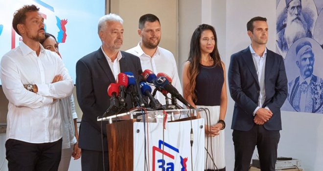 I službeni rezultati potvrdili: Pobjeda opozicije i odlazak Đukanovića s vlasti