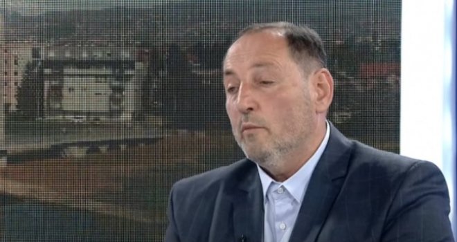 Fikret Prevljak plasira izvorni bh. jezik: Da li je kandidat SDA u emisiji TVSA rekao 'njiha' ili nije? Ali bilo je toga još...