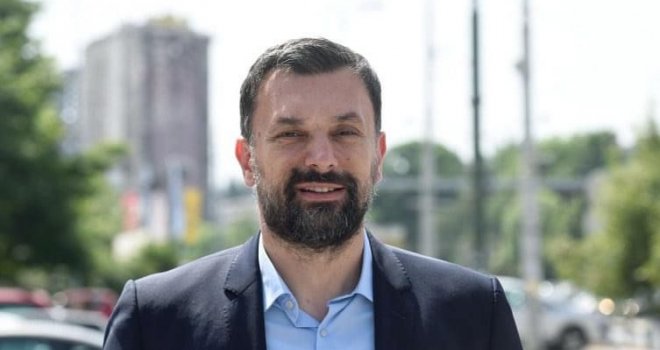 Moj stav zna cijela država, protiv sam promocije seksualnosti... Forto je sam donio odluku da se izdvoji novac iz budžeta
