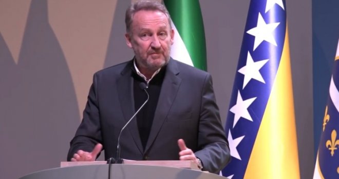 Izetbegović: Asocijacija mladih SDA bit će nova snaga u urbanim centrima BiH, tu smo pokazali nedostatak  