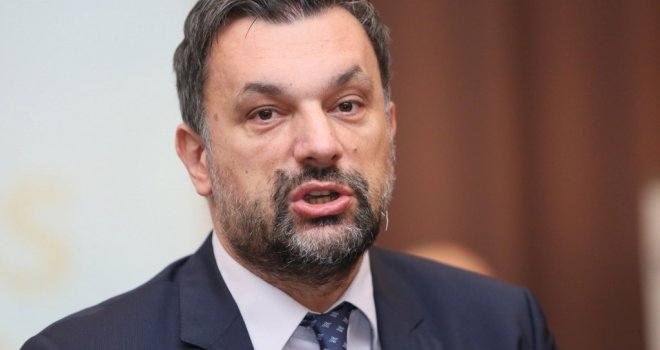 Konaković: Nek' nam se sad jave iz koalicije 'Petak 13' i objasne zašto su zaustavili nabavku helikoptera!