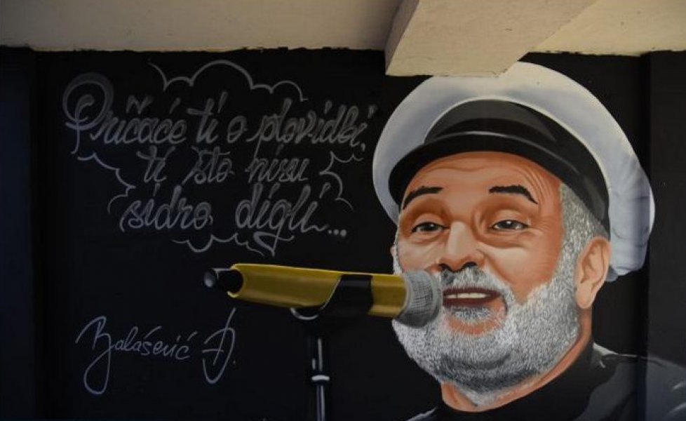 djordje-balasevic-mural-novi-sad