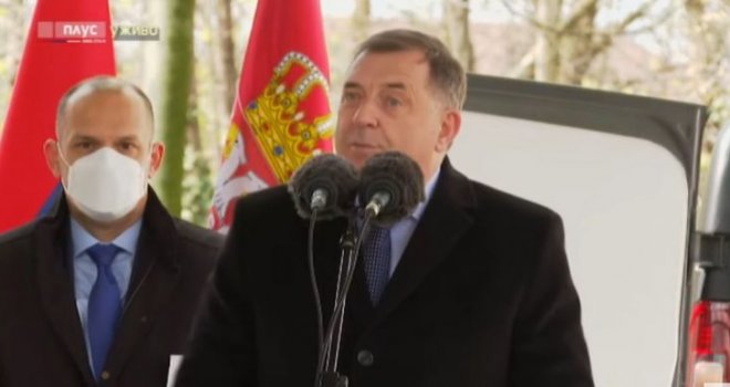 Dodik: RS formira 'pregovarački tim'. To je naš odgovor na prozivanje ovih iz Federacije, koji stalno pozivaju na rat