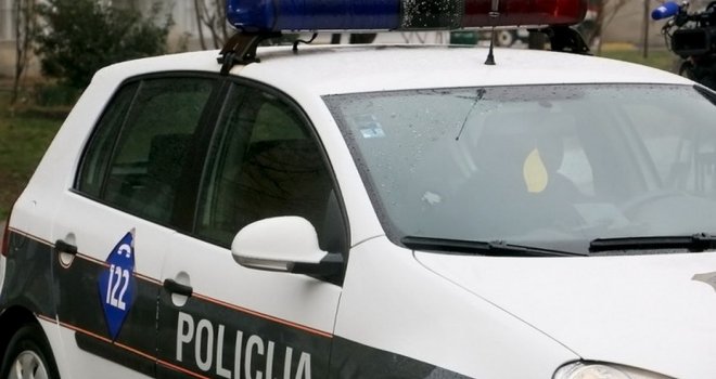 Policajac autom udario pješaka u Zenici pa pobjegao sa mjesta događaja