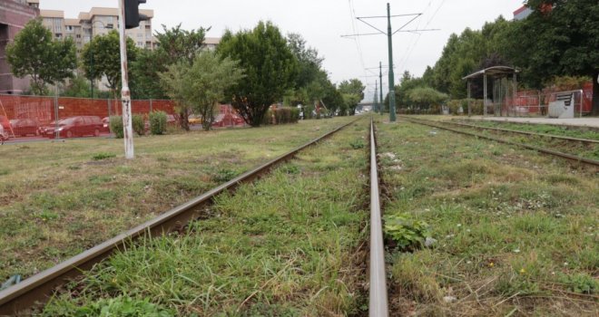 Tokom rekonstrukcije pruge u Sarajevu, radnici na Stupu iskopali posmrtne ostatke ljudskog porijekla!