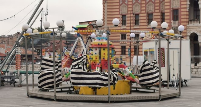 Lunapark kod Vijećnice podijelio Sarajlije: Šta kažu iz Općine Stari Grad