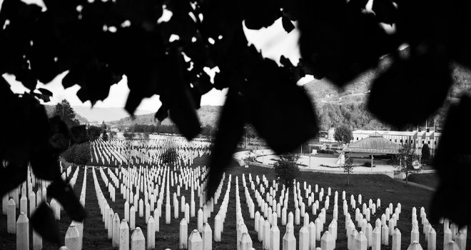 I Hrvatska poduprla Rezoluciju o Srebrenici, pridružila se kosponzorima 