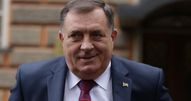 Dodik kontradiktoran: Nismo mi blokirali rad institucija BiH... Tražit ćemo razloge zašto predstavnici RS-a ne učestvuju u radu istih...