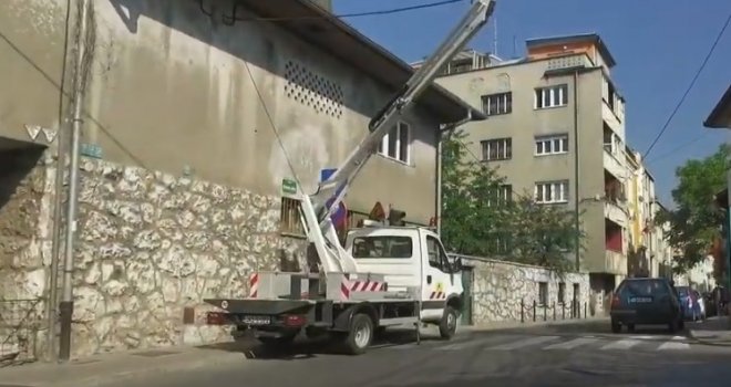 Dvije ulice u centru Sarajeva zatvaraju se sve do kraja oktobra, traju radovi na vodovodnoj mreži