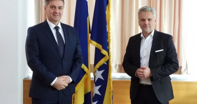 Zvizdić-Sattler: Situacija u BiH je vrlo složena, zbog blokada su usporeni put ka EU i reforme