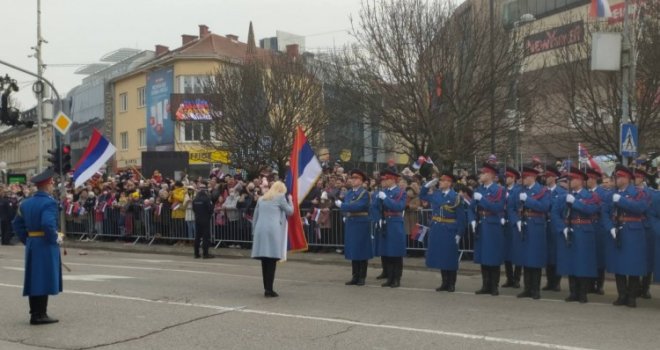 Ugledni francuski list 'Liberation': Svidjelo se to nekima ili ne, secesija Republike Srpske je u toku